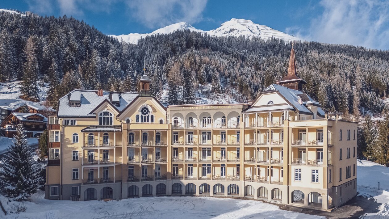 Aussenansicht kompletter Gebäudekomplex | © Davos Klosters Mountains 